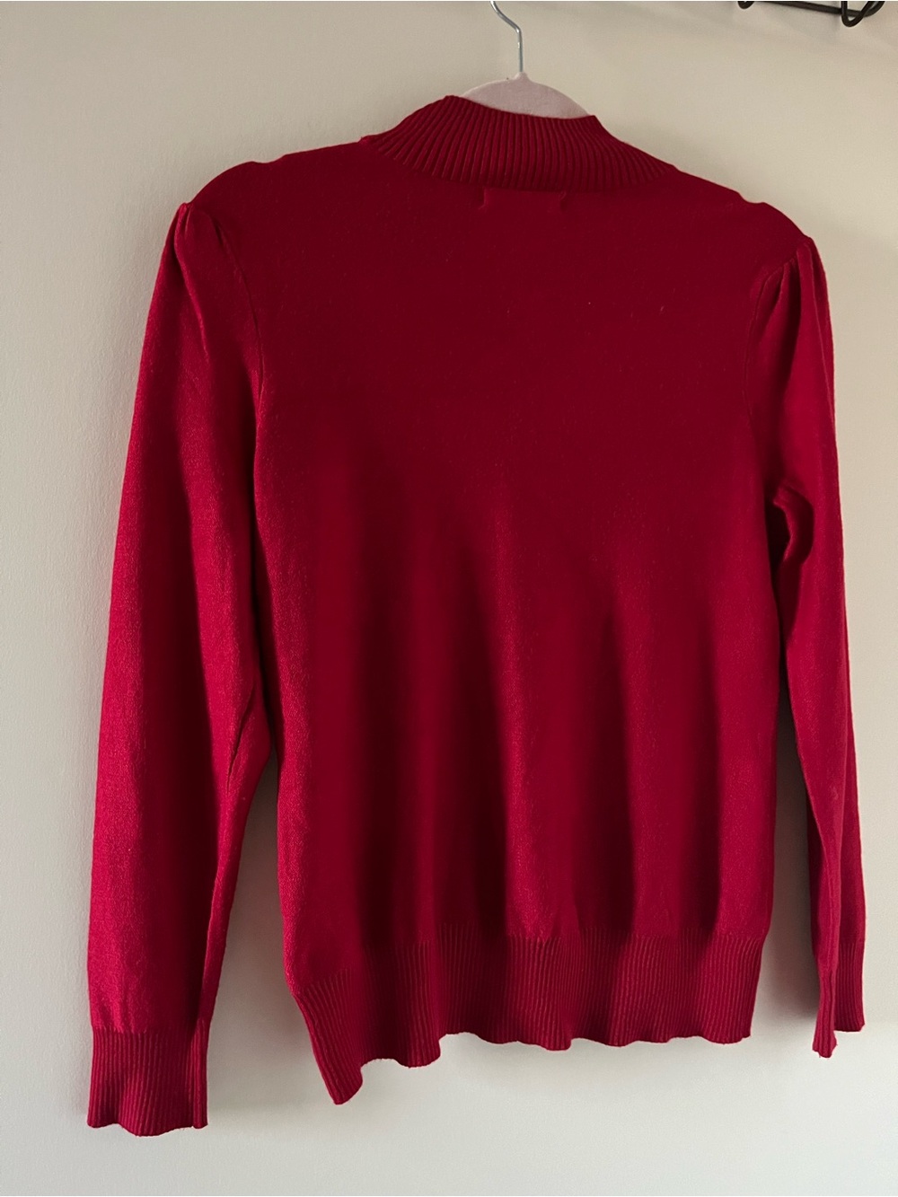 Red sweater - Picture 4 of 5